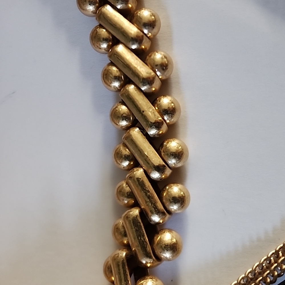 ZARA Pack of 3 Medallion Horn Neckaces - Picture 7 of 13